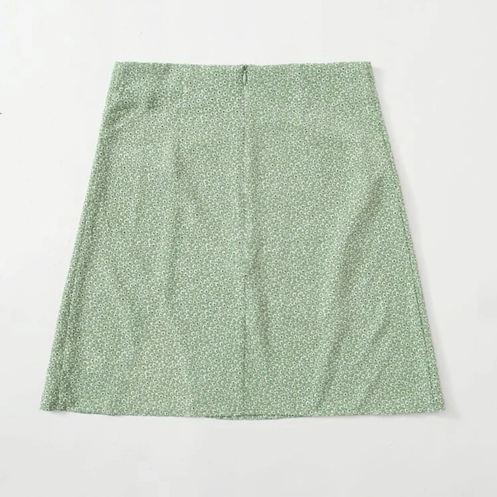 ROMWE Ditsy Floral Mini Skirt